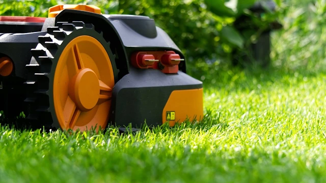 Extend Your Mower’s Life: Essential Tips for Cleaning Your Electric Lawn Mower